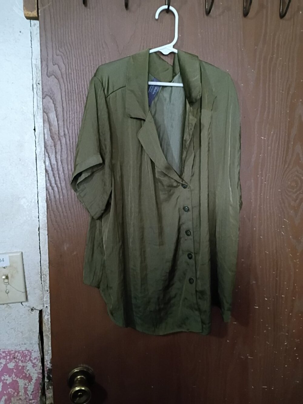 Auden Luxury Collection Women’s XXL Olive Green Satin Sleep Shirt NWT